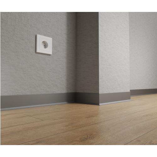 Listwa przypodłogowa natynkowa „Strela” ASP-58 - naturalne (mill finish), 2600 mm